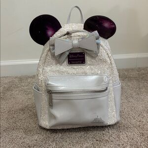 MINNIE MOUSE MAIN ATTRACTION SPACE MOUNTAIN LOUNGEFLY